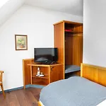 ホテル Garni Maselheimer Hof 3*