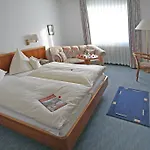 Garni Maselheimer Hof マセルハイム
