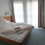 Garni Maselheimer Hof ホテル マセルハイム