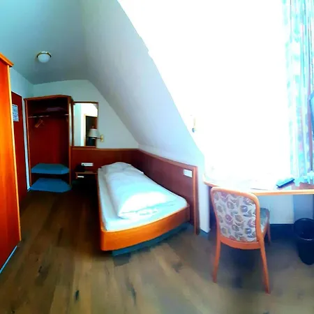 Hotel Garni Maselheimer Hof 3*