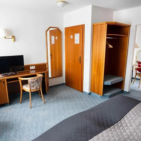 Garni Maselheimer Hof 3*