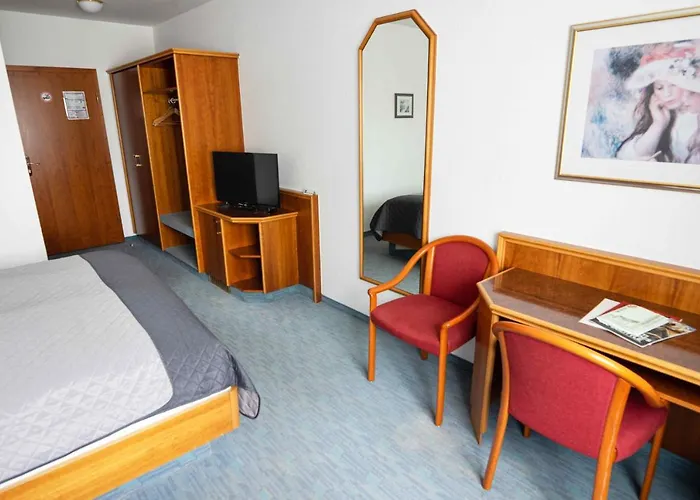 Garni Maselheimer Hof Hotell 3*